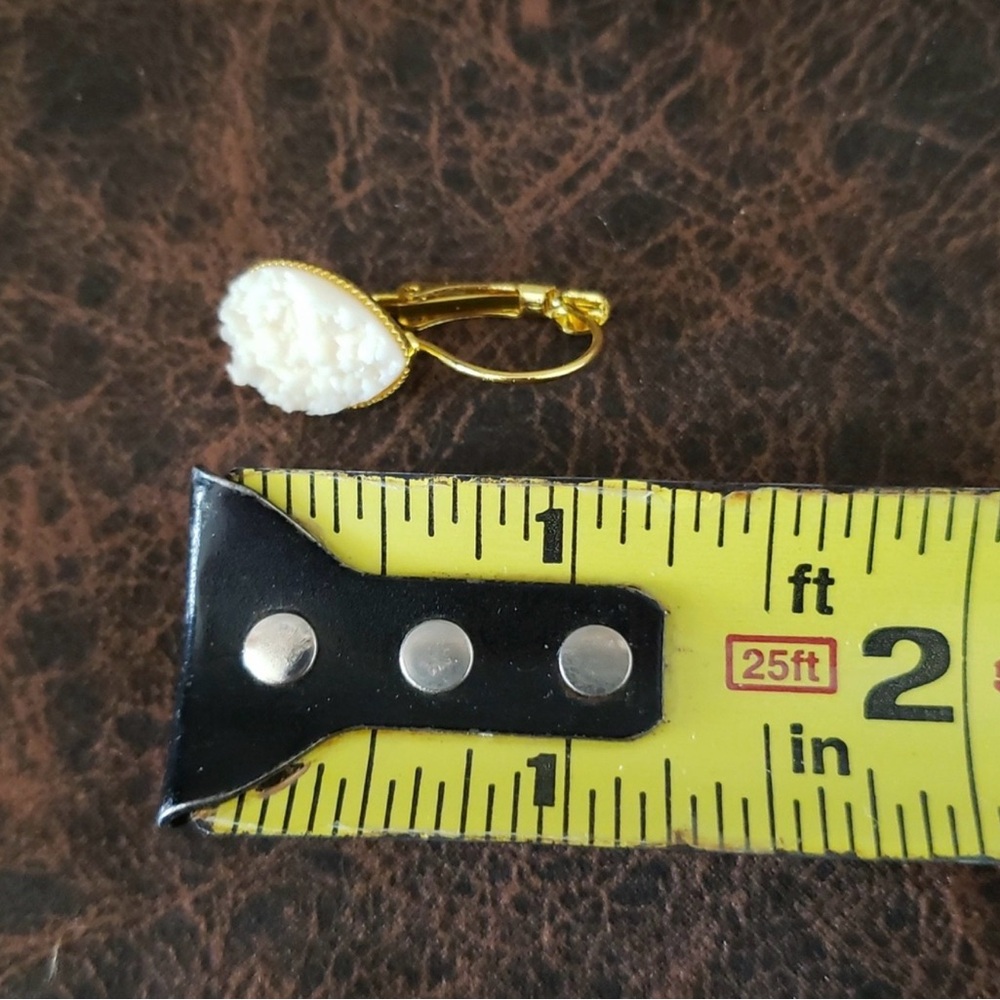 Unlisted Gold-Tone Earrings with Cream Druzy Cabochons - Picture 2 of 2